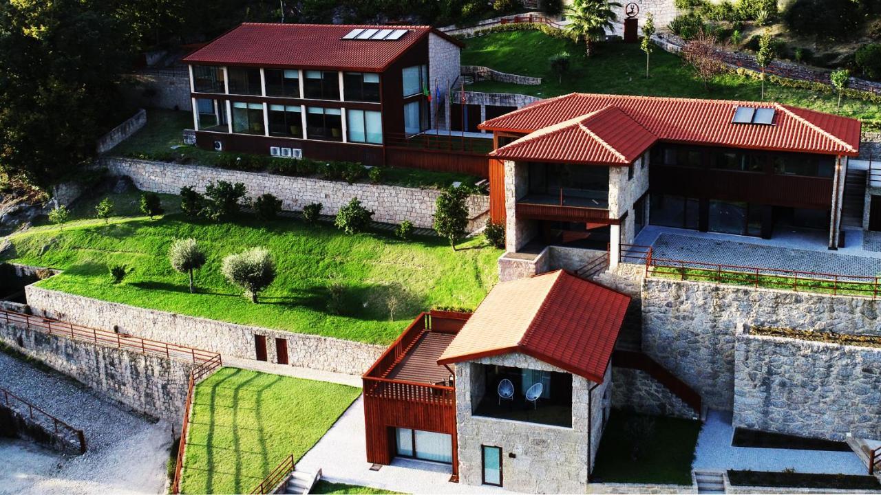 Agrinho Suites & Spa Geres Valdosende Exterior photo