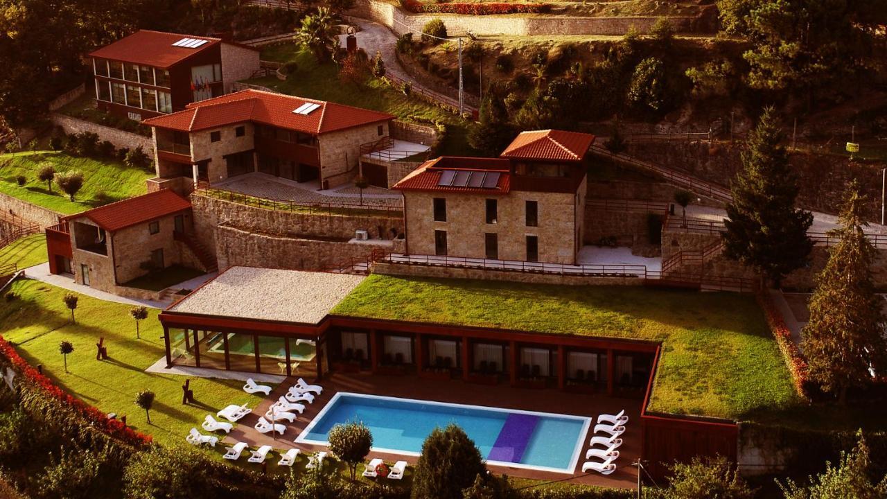 Agrinho Suites & Spa Geres Valdosende Exterior photo