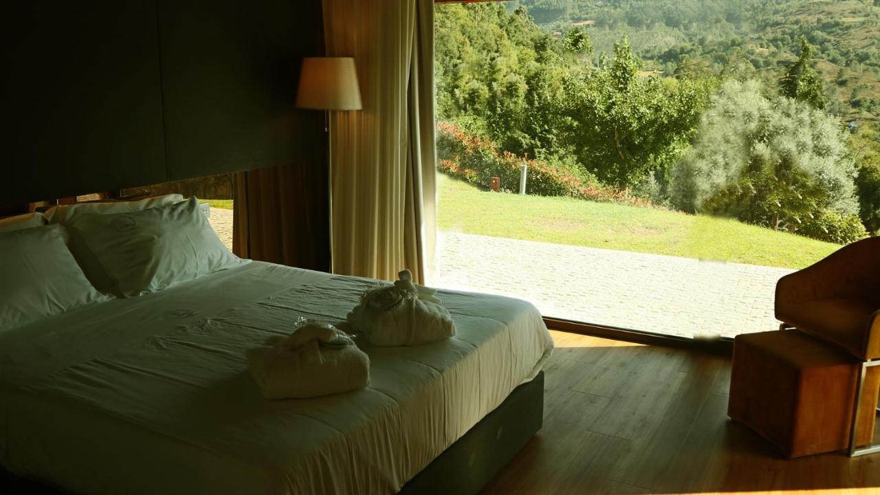 Agrinho Suites & Spa Geres Valdosende Exterior photo